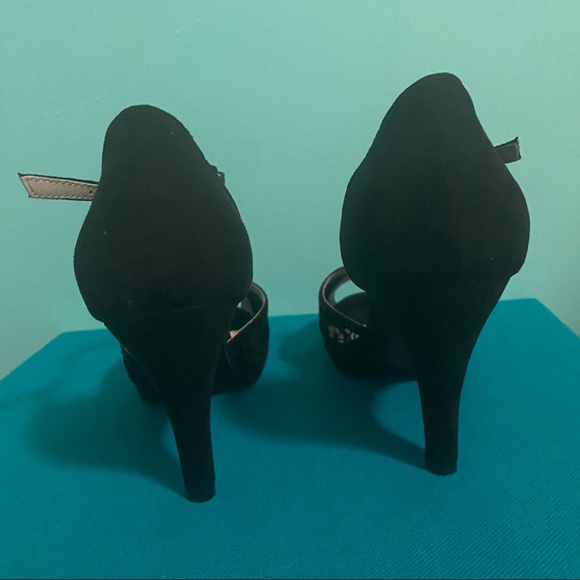 Tumipano black lace, sequence open toe heels - Picture 2 of 7